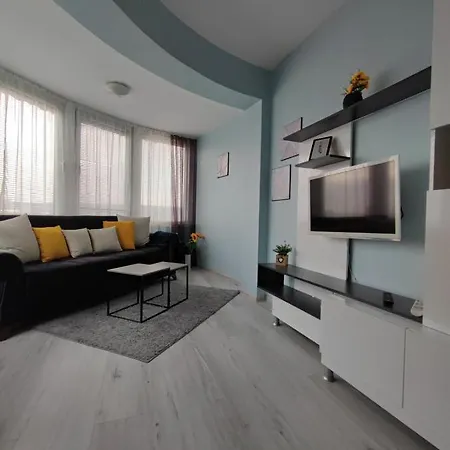 Апартамент Одесос Apartment *